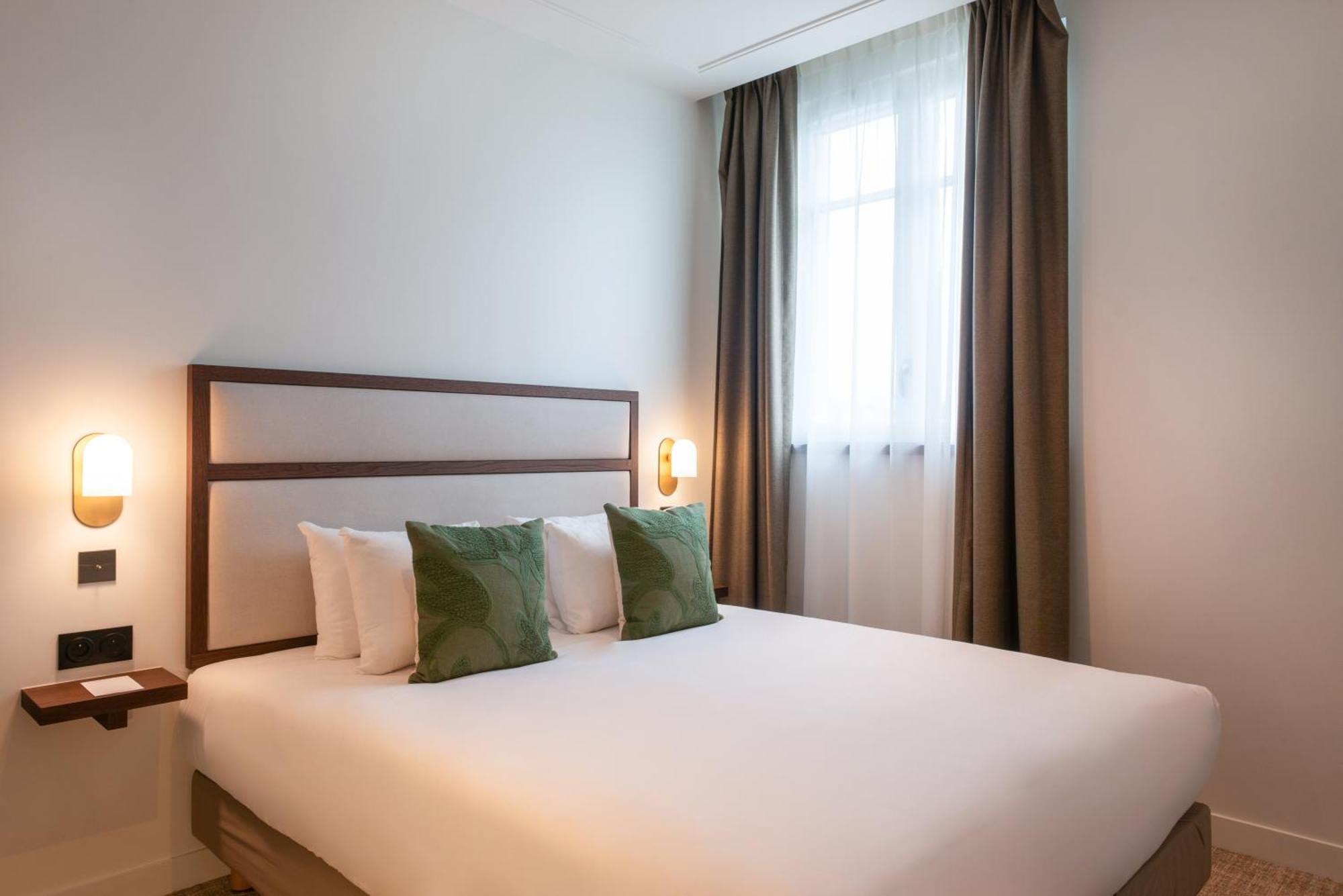 Le Lampika Hotel باريس الغرفة الصورة