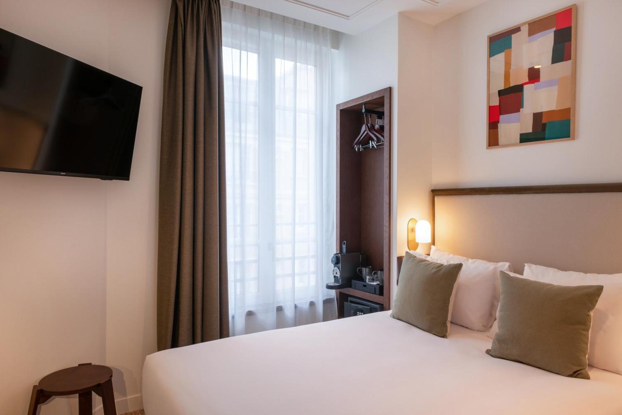 Le Lampika Hotel باريس الغرفة الصورة