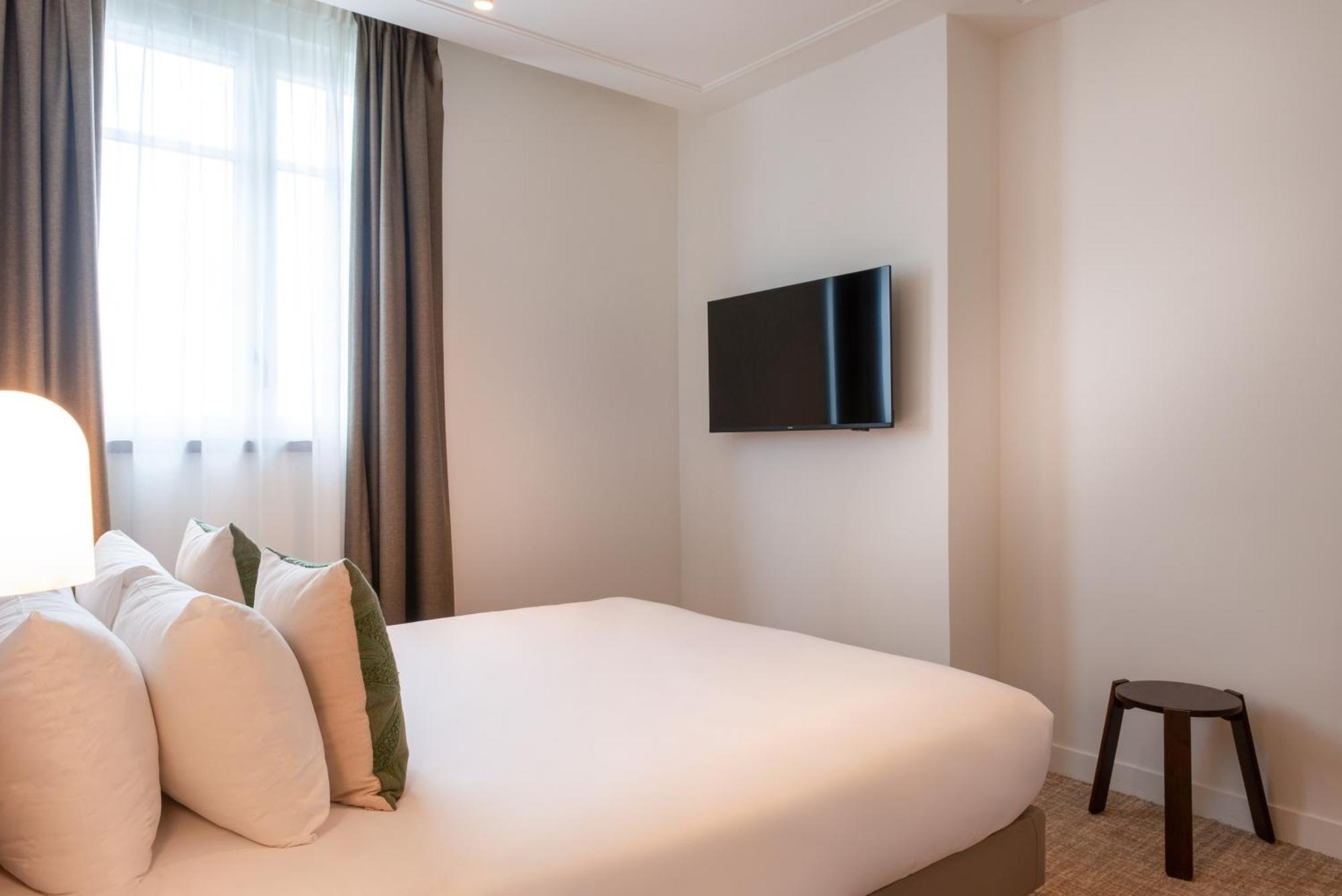 Le Lampika Hotel باريس الغرفة الصورة